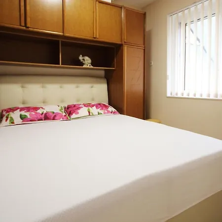Gabriel Apartment Podgora